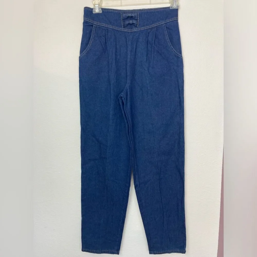 Vintage Jeans w/ bows super high rise waist cinch style mint condition🤩